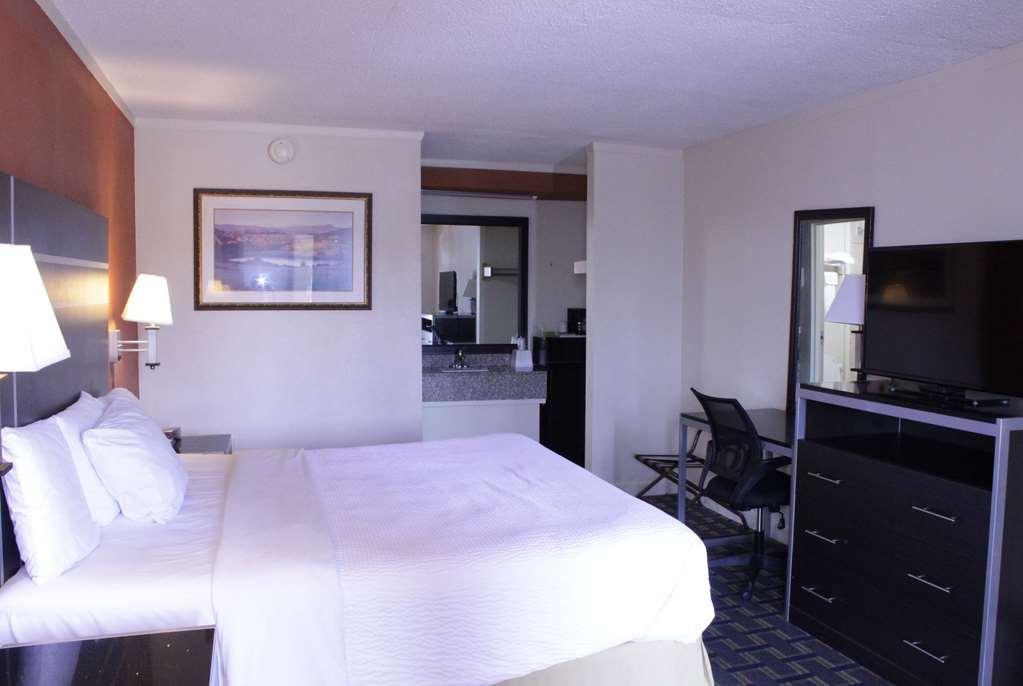 Days Inn By Wyndham Salem Pokoj fotografie